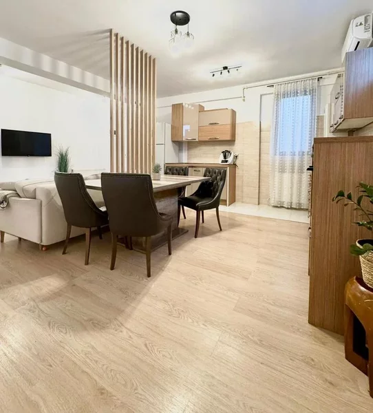 Bucurestii Noi, Damaroaia, apartament 4 camere cu balcon si curte, mobilat,