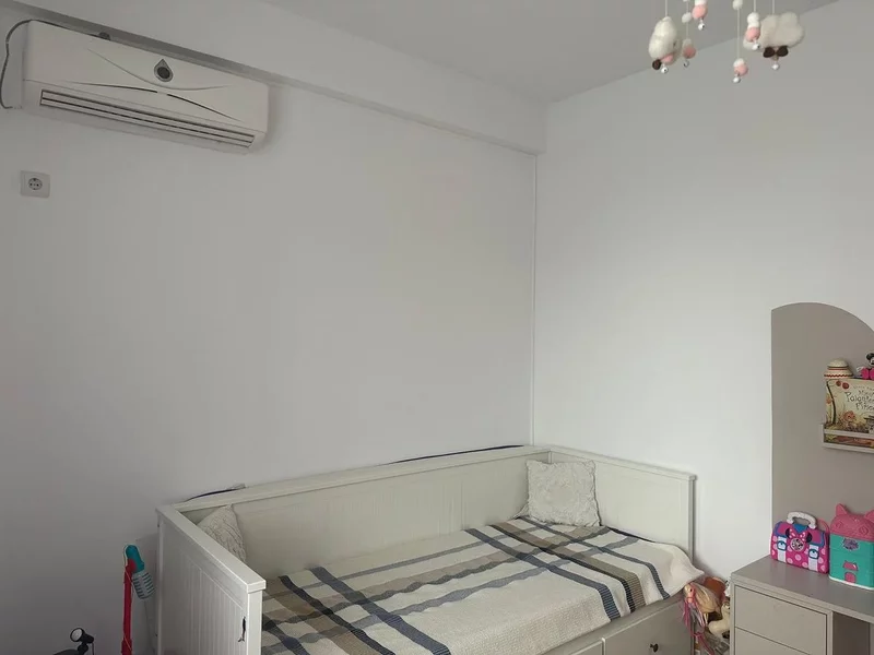 Bucurestii Noi, Damaroaia, apartament 4 camere cu balcon si curte, mobilat,